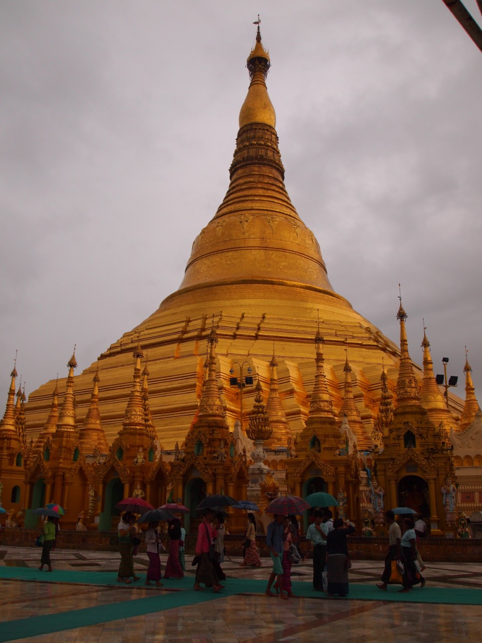 Die große Shwedagon-Pagode.